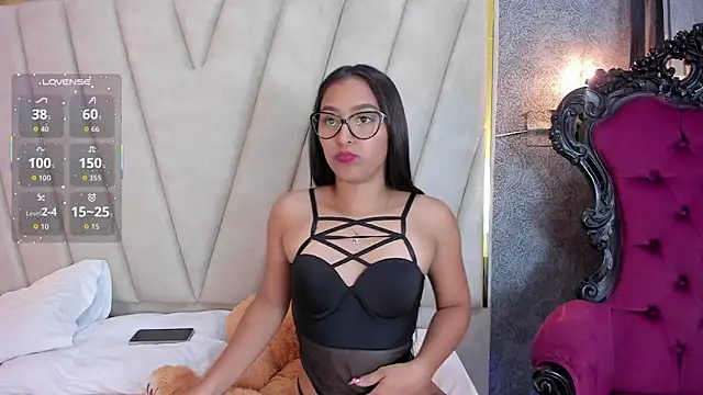 AmyStar1 online show from October 29, 2025, 10:55 pm