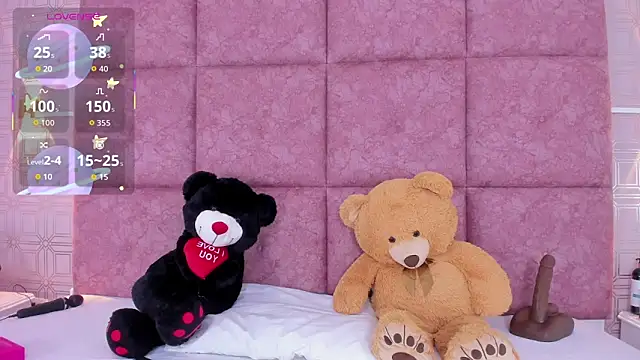 AmyStar1 online show from May 8, 2026, 9:09 pm