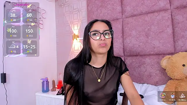 AmyStar1 online show from May 29, 2026, 9:35 pm