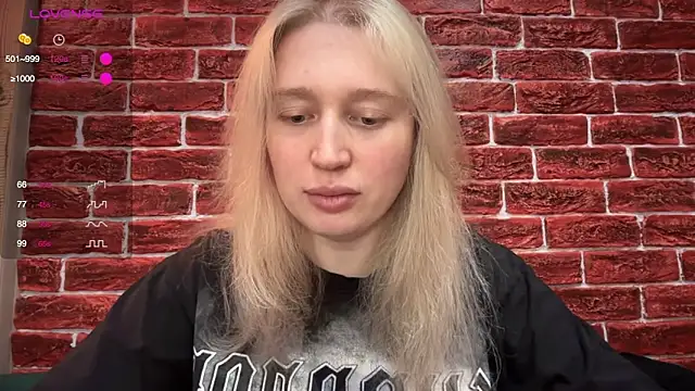 Snapshot of CitrusBlissss chatting on November 20, 2025, 12:16 pm CitrusBlissss online show from November 20, 2025, 12:16 pm