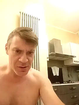 Snapshot of no-tabu chatting on November 17, 2025, 4:40 am no-tabu online show from November 17, 2025, 4:40 am