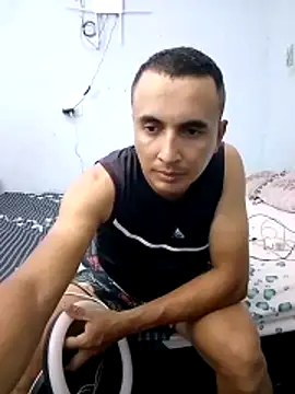 miroqui143 online show from October 24, 2025, 12:08 am