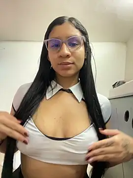 Danny gonza online show from October 22, 2025, 2:12 am