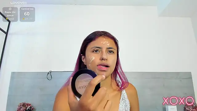 sunnyWhitee online show from May 16, 2026, 7:23 pm