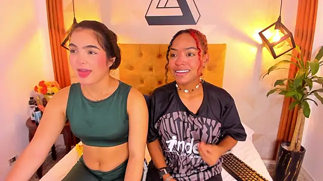 violet sweet19 online show from March 5, 2026, 1:18 pm