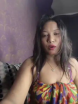 hornyzinia123 online show from June 19, 2026, 3:22 am