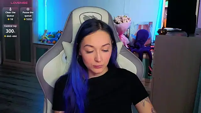 Snapshot of Im_suka chatting on November 27, 2025, 3:08 am Im suka online show from November 27, 2025, 3:08 am