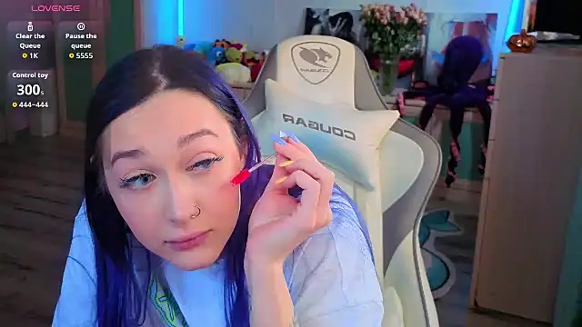 Snapshot of Im_suka chatting on November 29, 2025, 4:04 am Im suka online show from November 29, 2025, 4:04 am