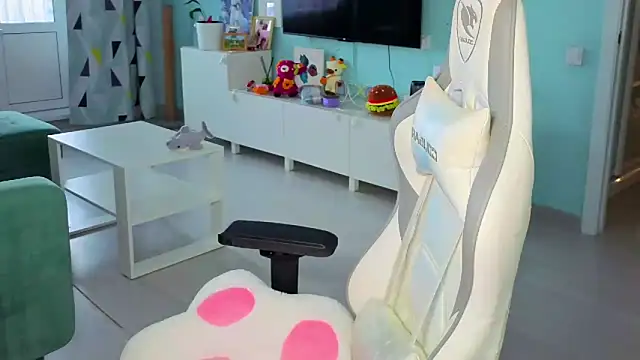 Snapshot of Im_suka chatting on February 11, 2026, 3:00 am Im suka online show from February 11, 2026, 3:00 am