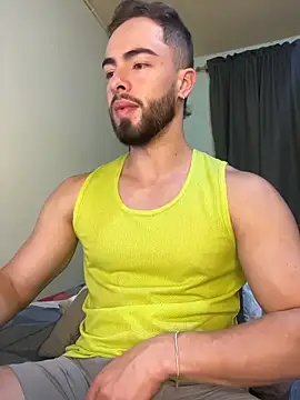 Snapshot of MaxDell chatting on January 18, 2026, 1:20 am MaxDell online show from January 18, 2026, 1:20 am