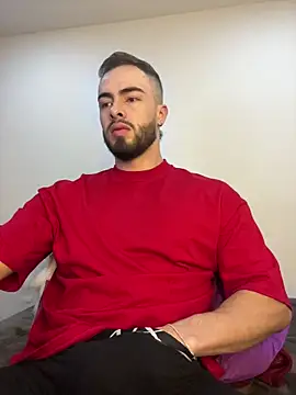 Snapshot of MaxDell chatting on February 23, 2026, 6:49 pm MaxDell online show from February 23, 2026, 6:49 pm