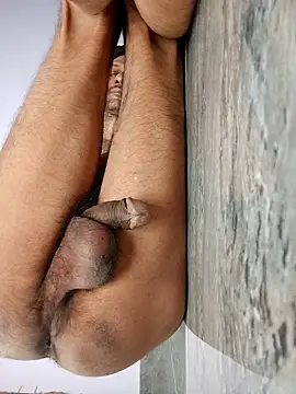 monster-dickk online show from October 30, 2025, 4:25 am