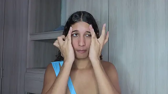 Snapshot of candice777 chatting on February 23, 2026, 1:30 pm candice777 online show from February 23, 2026, 1:30 pm