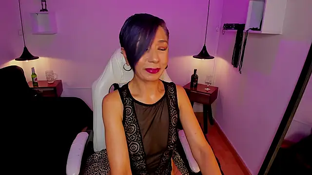 Trinityy   online show from May 27, 2026, 7:44 pm