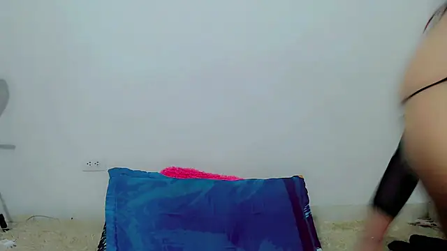 Snapshot of samanthaa_hot_ chatting on February 24, 2026, 7:45 pm samanthaa hot online show from February 24, 2026, 7:45 pm