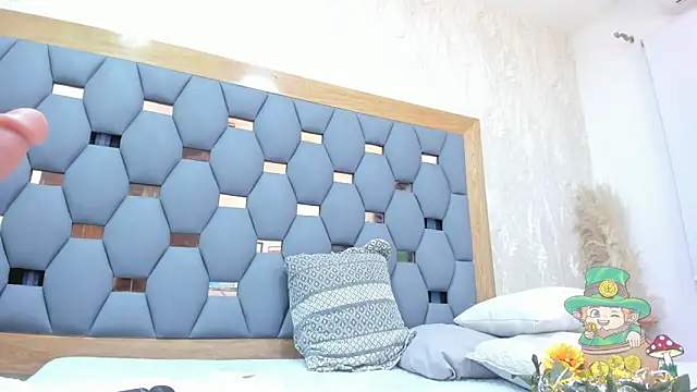 Snapshot of crystal_sm chatting on March 14, 2026, 3:12 am crystal sm online show from March 14, 2026, 3:12 am