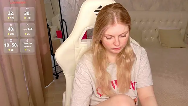 AmeliaDiamond online show from April 9, 2026, 10:09 am