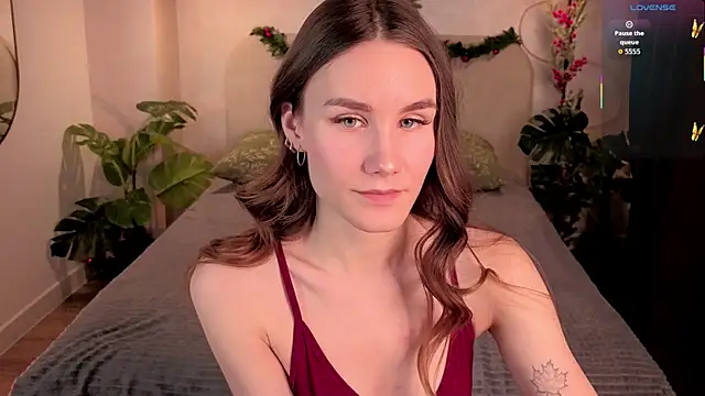 Snapshot of _Clare_Florence_ chatting on January 9, 2026, 1:58 pm Clare Florence online show from January 9, 2026, 1:58 pm