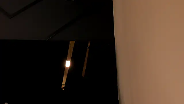 Snapshot of arisha_williams chatting on December 18, 2025, 6:25 pm arisha williams online show from December 18, 2025, 6:25 pm