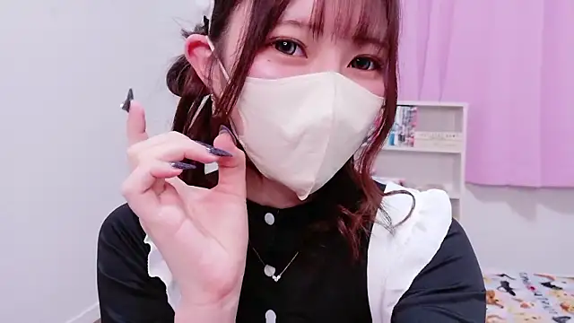 MOEMOE-Q online show from October 30, 2025, 5:13 pm