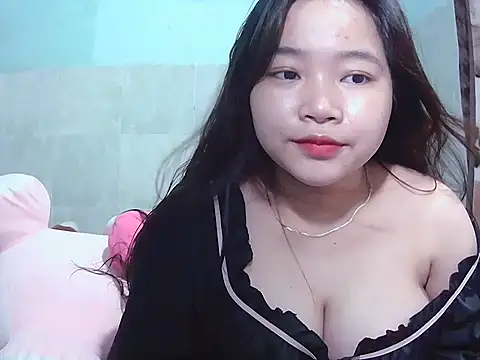 Snapshot of Lily3322 chatting on September 25, 2025, 4:54 pm Lily3322 online show from September 25, 2025, 4:54 pm