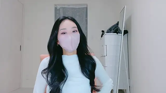 ramuchan desu online show from April 8, 2026, 12:21 am