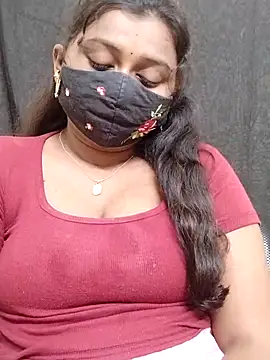 Snapshot of Pavani-Sexy chatting on December 1, 2025, 11:43 pm Pavani-Sexy online show from December 1, 2025, 11:43 pm