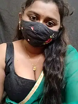 Snapshot of Pavani-Sexy chatting on December 4, 2025, 7:17 am Pavani-Sexy online show from December 4, 2025, 7:17 am