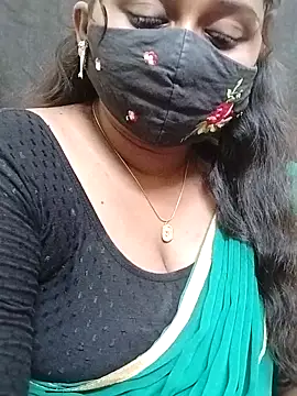 Snapshot of Pavani-Sexy chatting on December 4, 2025, 7:33 pm Pavani-Sexy online show from December 4, 2025, 7:33 pm