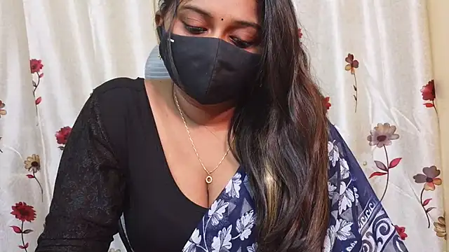 Pavani-Sexy online show from July 17, 2026, 4:52 am
