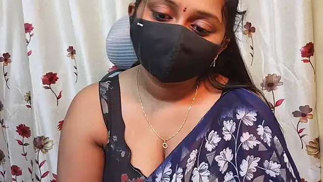 Pavani-Sexy online show from July 17, 2026, 4:56 pm