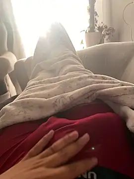 Galal 22 online show from April 16, 2026, 3:51 am