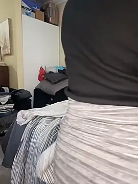 Snapshot of ALICIA_X98 chatting on February 16, 2026, 7:04 am ALICIA X98 online show from February 16, 2026, 7:04 am