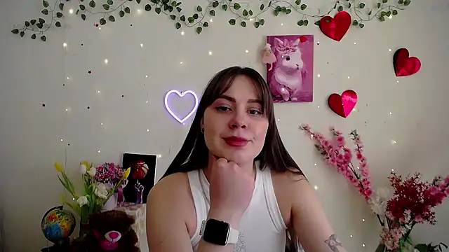 Amanda Bright  online show from March 14, 2026, 11:04 am