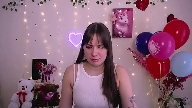 Amanda Bright  online show from March 25, 2026, 11:38 am