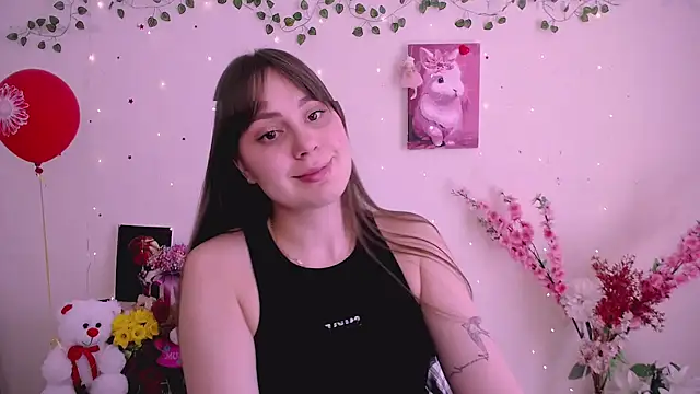 Amanda Bright  online show from April 13, 2026, 10:21 am