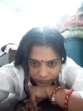 Trisha 71 online show from October 3, 2025, 4:48 pm