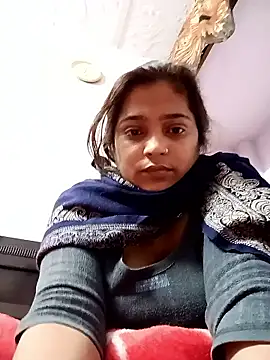 Snapshot of Trisha_71 chatting on January 5, 2026, 5:27 pm Trisha 71 online show from January 5, 2026, 5:27 pm