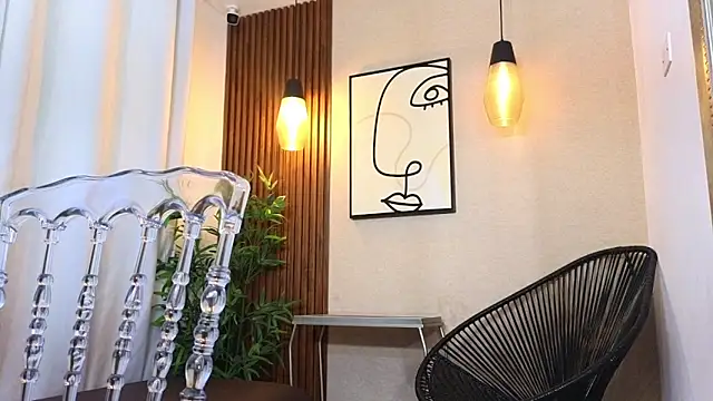 Lia Mar  online show from October 2, 2025, 6:04 pm