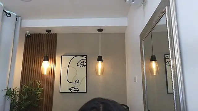 Lia Mar  online show from November 13, 2025, 6:07 pm