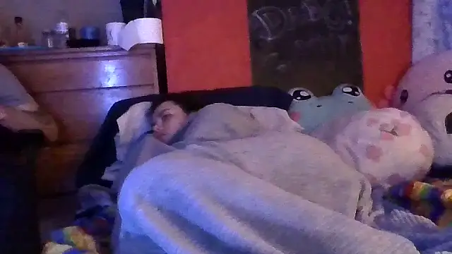 Snapshot of princessbr_013 chatting on February 12, 2026, 1:44 am princessbr 013 online show from February 12, 2026, 1:44 am