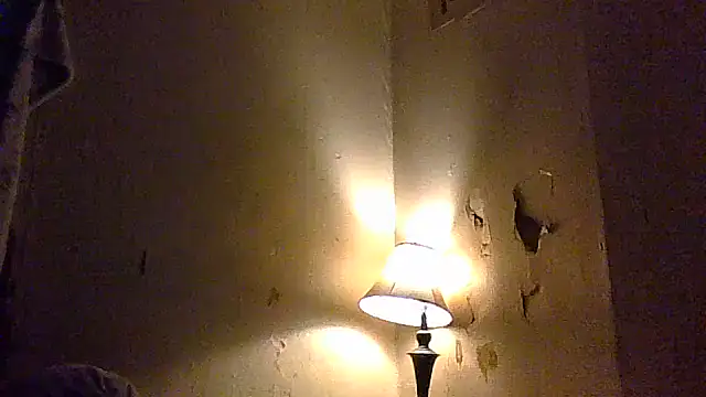 Snapshot of princessbr_013 chatting on February 18, 2026, 1:40 pm princessbr 013 online show from February 18, 2026, 1:40 pm