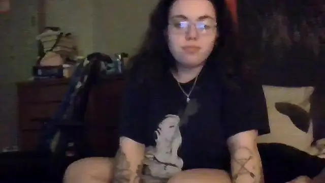 Snapshot of princessbr_013 chatting on March 6, 2026, 1:35 am princessbr 013 online show from March 6, 2026, 1:35 am