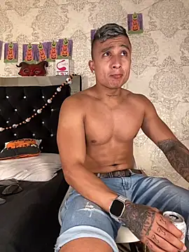 ThiagoBlaze online show from November 1, 2025, 2:46 am