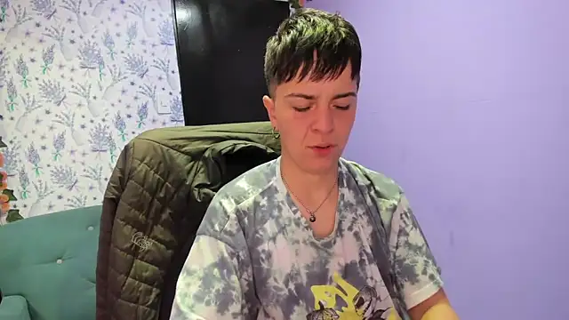  Hannah Hot online show from October 17, 2025, 2:15 am