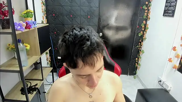  Hannah Hot online show from March 4, 2026, 2:39 am