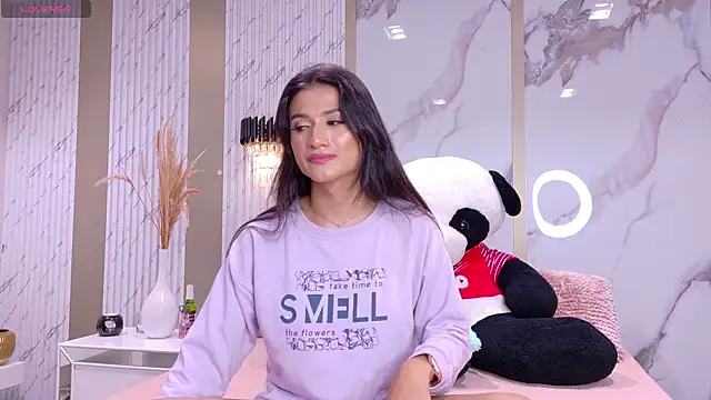 Sweet Mafe online show from November 19, 2025, 8:20 pm