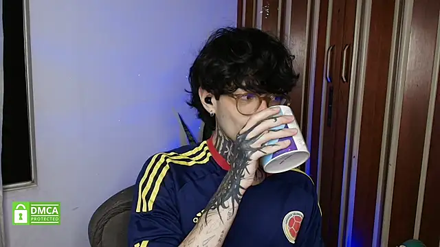 Snapshot of Mihail_leroy chatting on February 20, 2026, 1:13 am Mihail leroy online show from February 20, 2026, 1:13 am