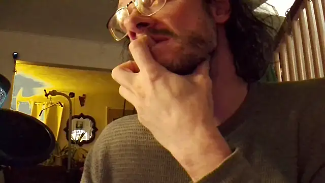 MasterDaddyCool online show from November 10, 2025, 4:00 am