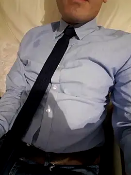 GentlemanMoney  online show from February 12, 2026, 7:42 pm